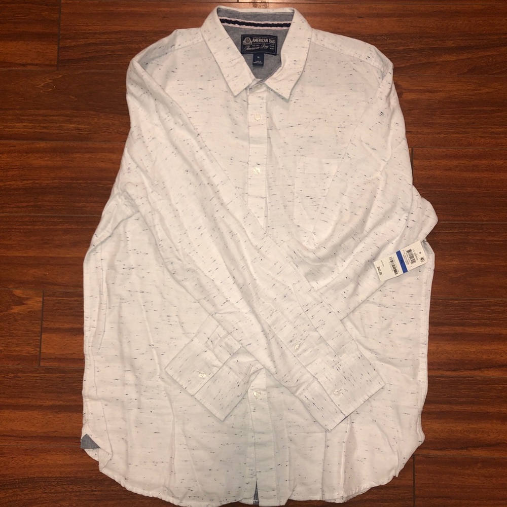 Men’s American Rag causal button down shirt